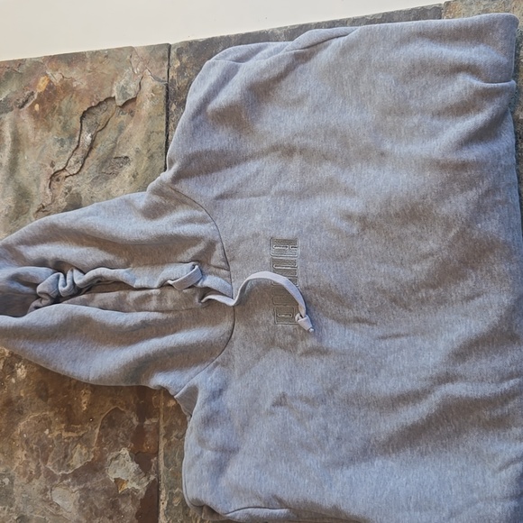 PUMA Heather Gray Pullover Hoodie - Picture 1 of 3
